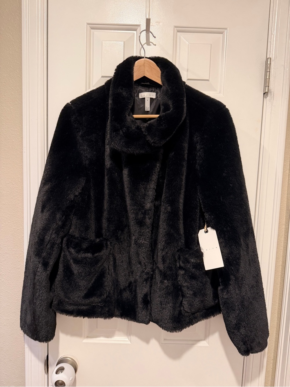 Leith Black Faux Fur Teddy Jacket